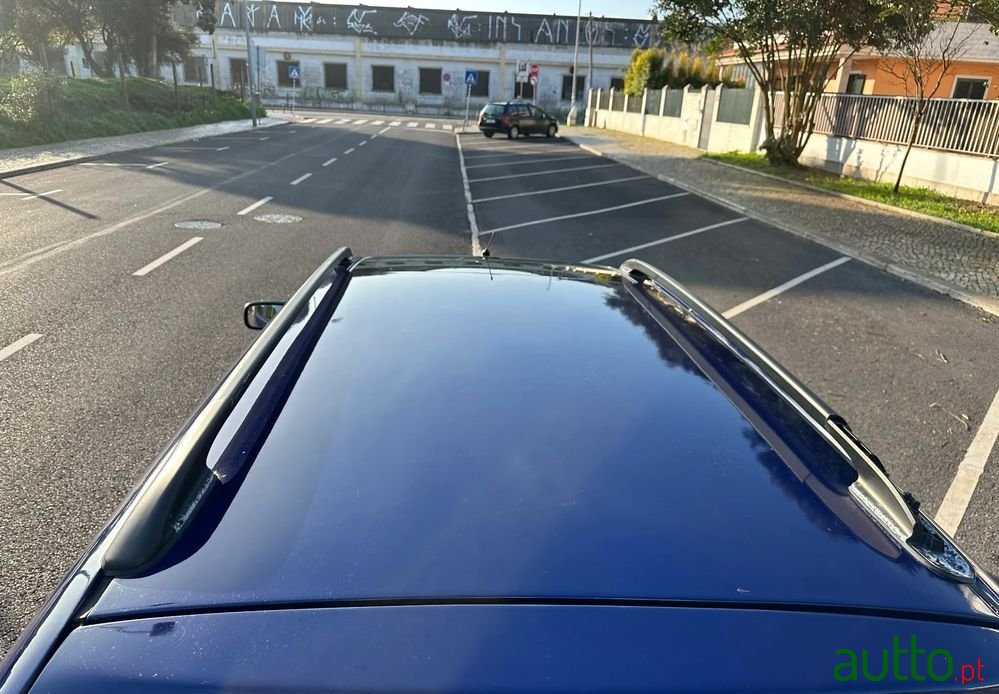 2000' Toyota Avensis Sw photo #6