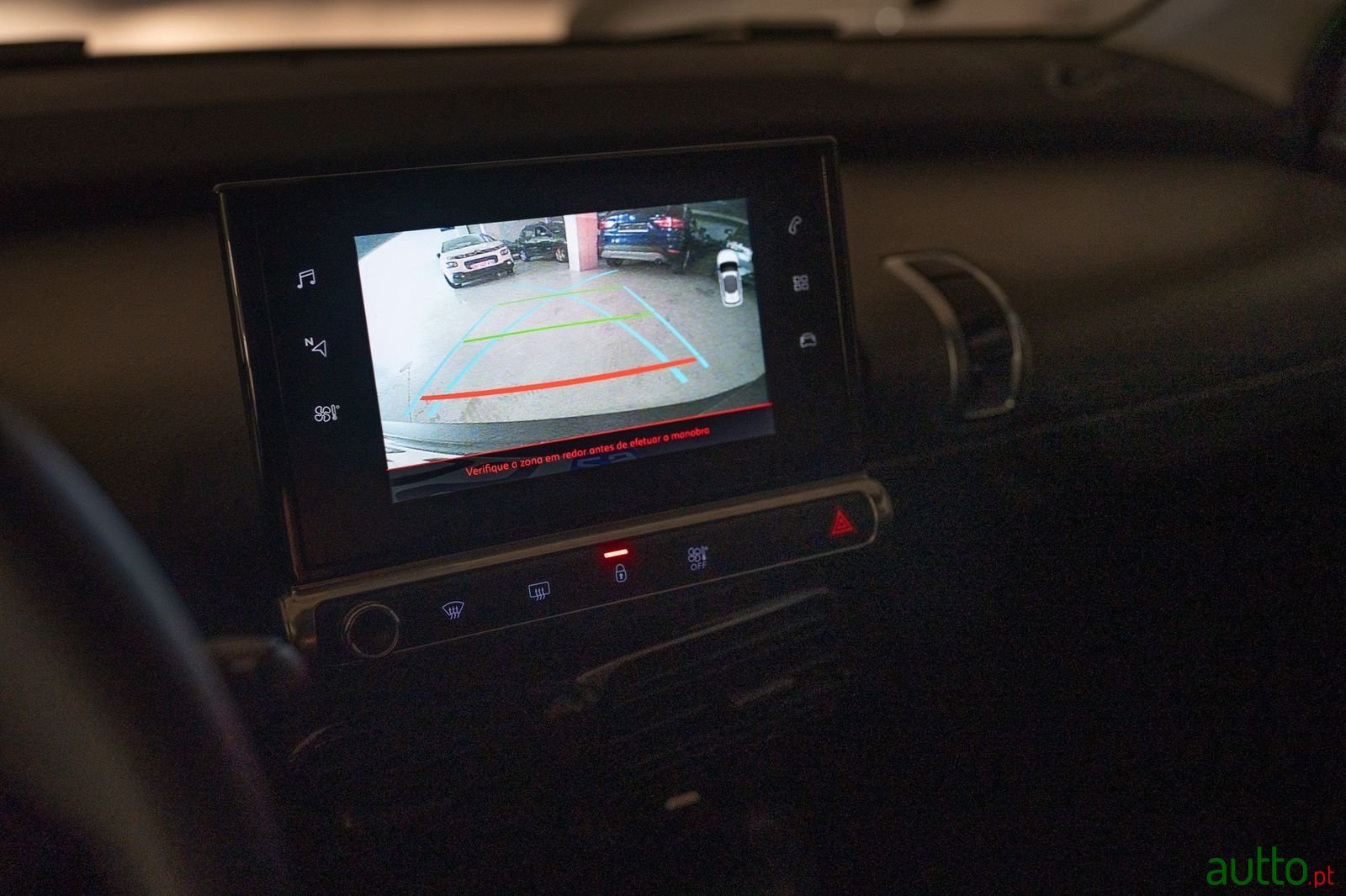 2019' Citroen C4 Cactus photo #5