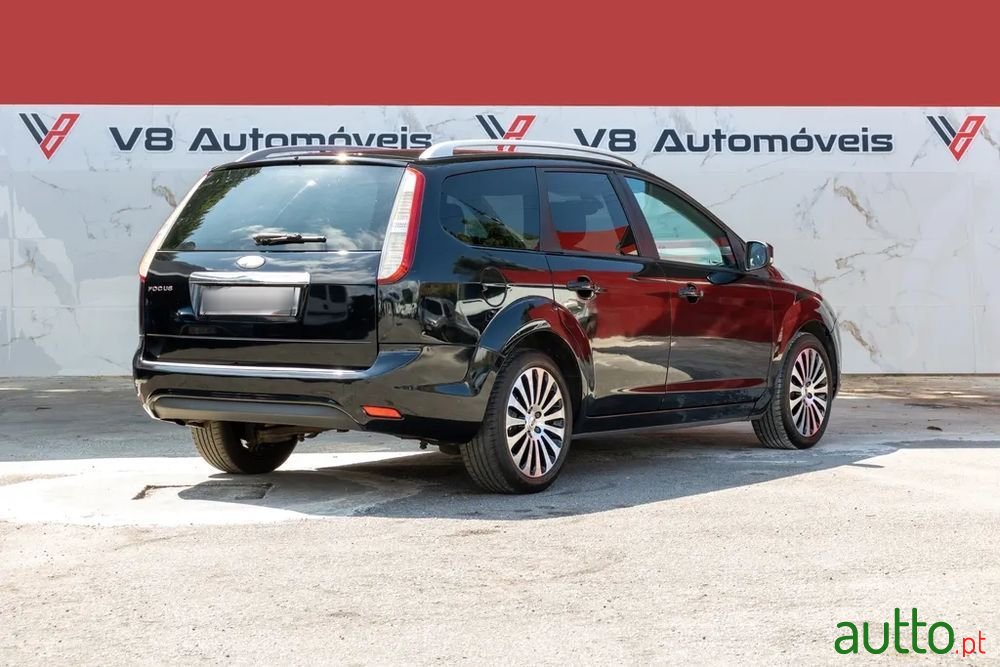 2008' Ford Focus Sw photo #3