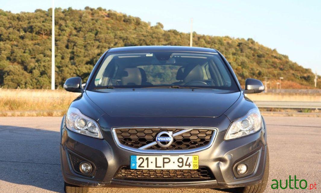 2010' Volvo C30 photo #1