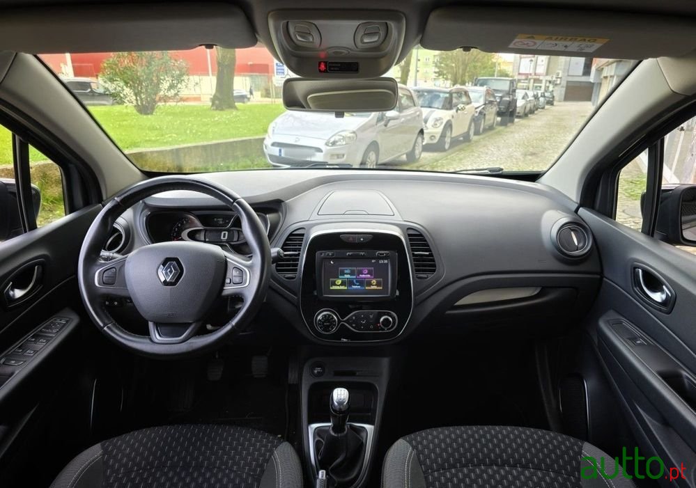 2018' Renault Captur 0.9 Tce Exclusive photo #6