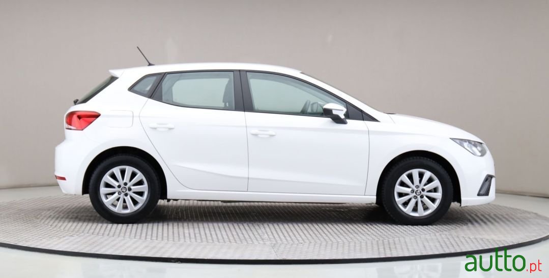 2018' SEAT Ibiza photo #6