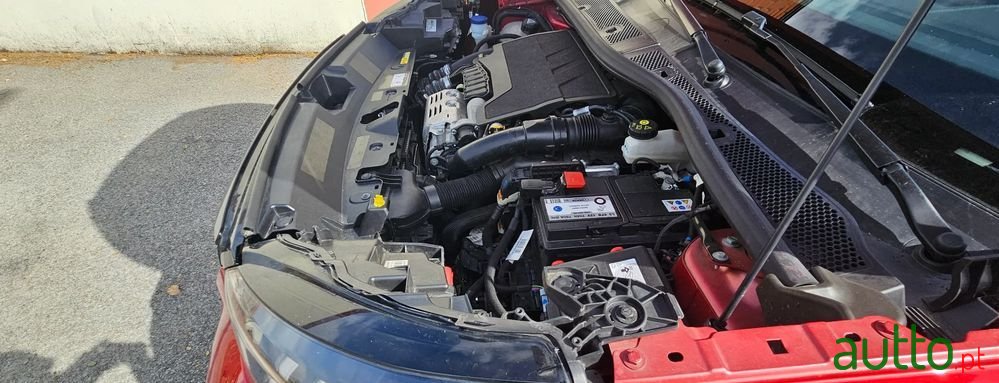 2021' Peugeot 2008 photo #6