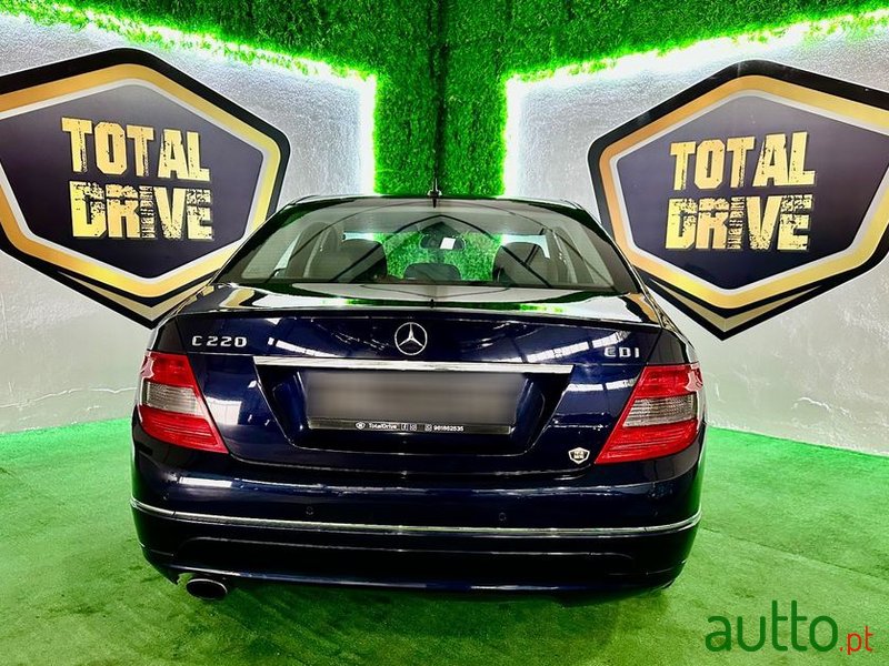 2007' Mercedes-Benz Classe C photo #6