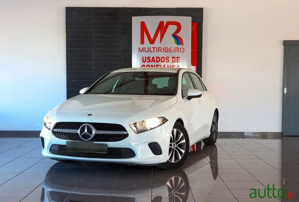 2021' Mercedes-Benz Classe A D Style photo #3