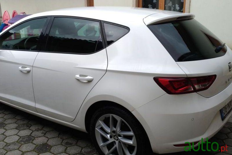 2013' SEAT Leon Style 1.6 Tdi  105Cv photo #2