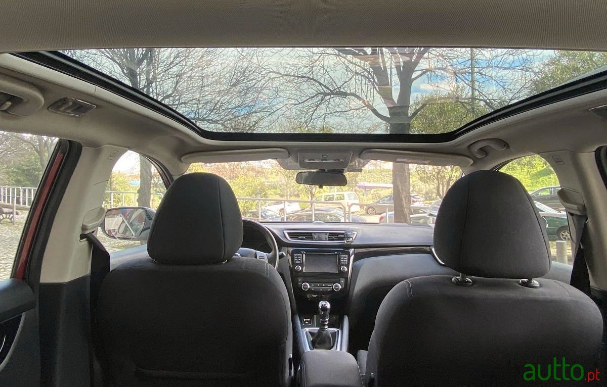 2017' Nissan Qashqai photo #5