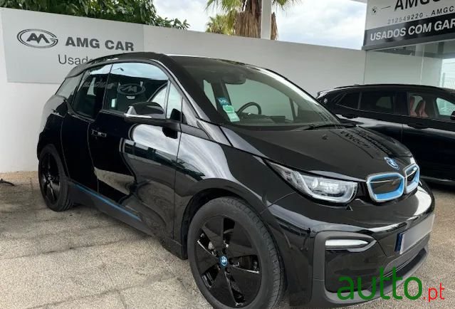 2021' BMW Série I 120Ah photo #3