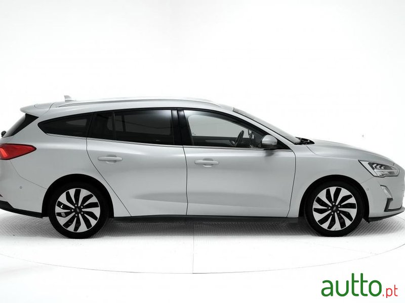 2019' Ford Focus Sw photo #2