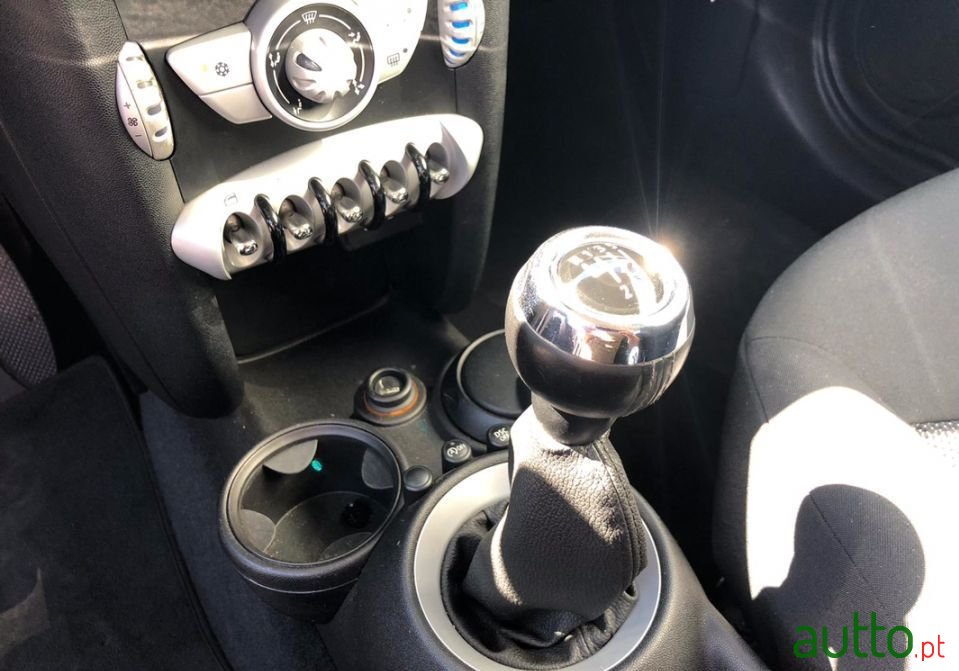 2008' MINI Cooper photo #6