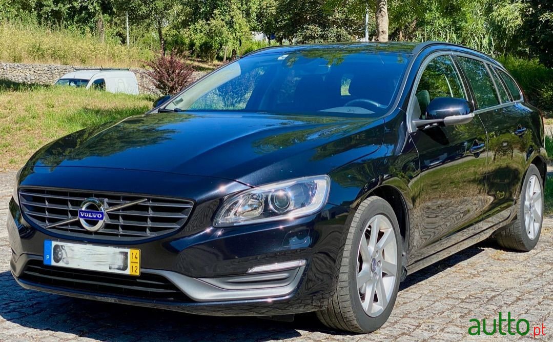 2014' Volvo V60 photo #2