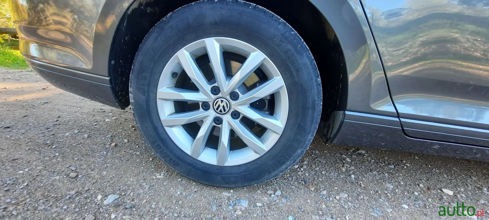 2016' Volkswagen Passat photo #4