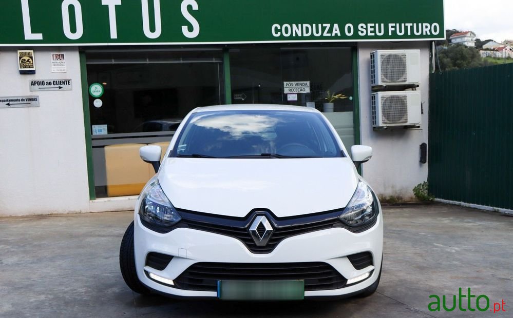 2018' Renault Clio 1.5 Dci Zen photo #2