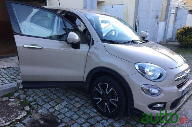 2017' Fiat 500X photo #4