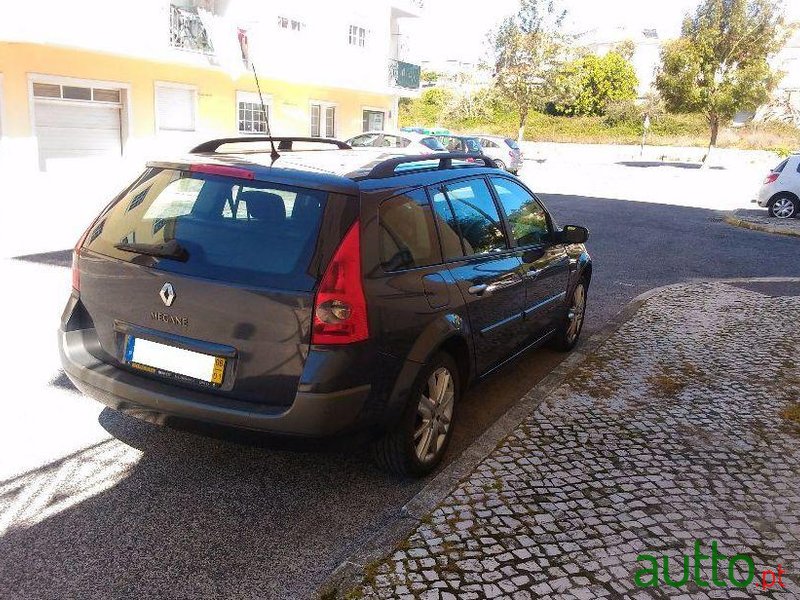 2006' Renault Megane-Break 1.5 Dci Dynamique photo #2