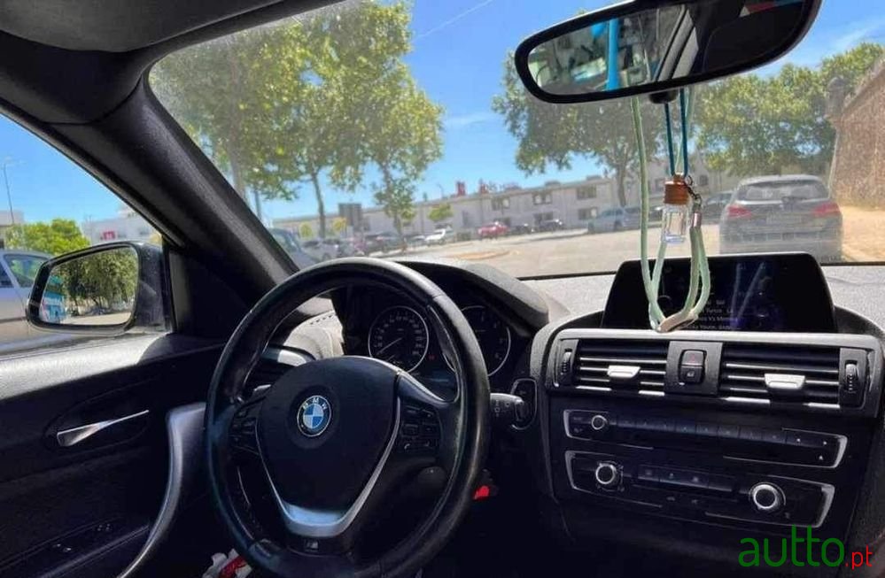 2013' BMW 118 D photo #4