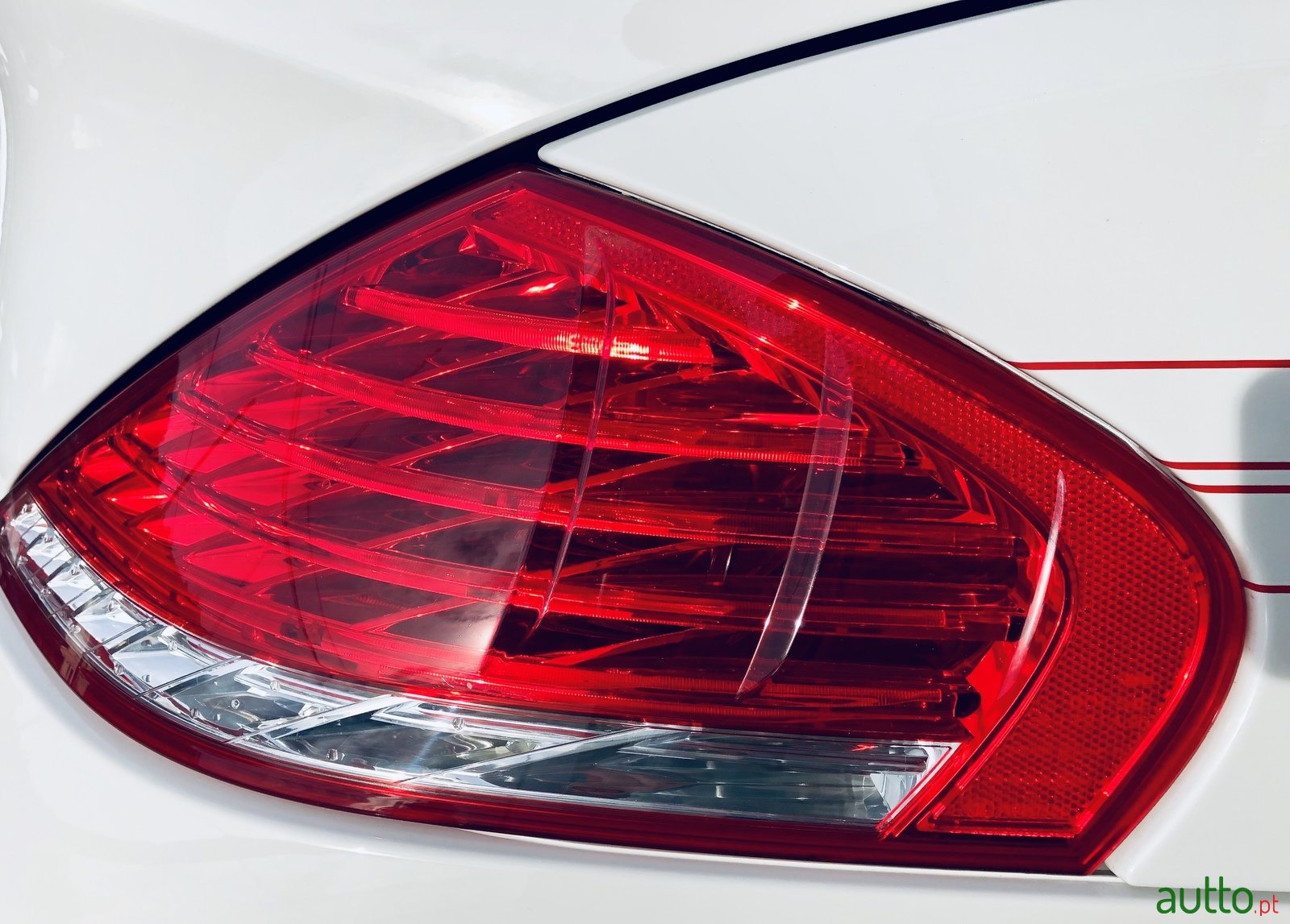 2009' BMW 6 Series Alpina B6S photo #3