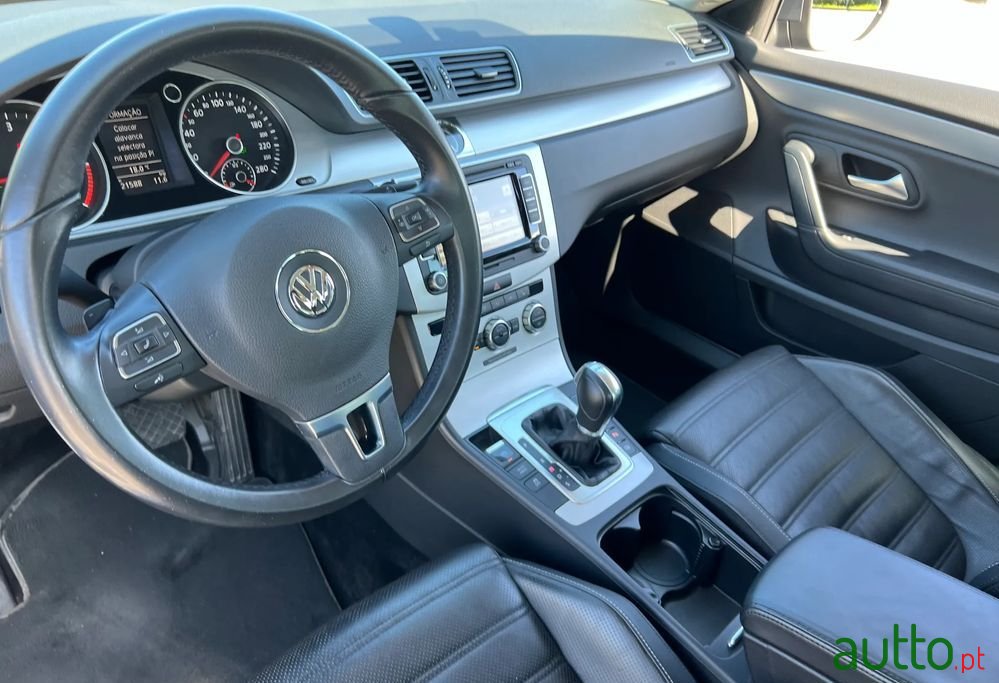 2014' Volkswagen CC photo #3