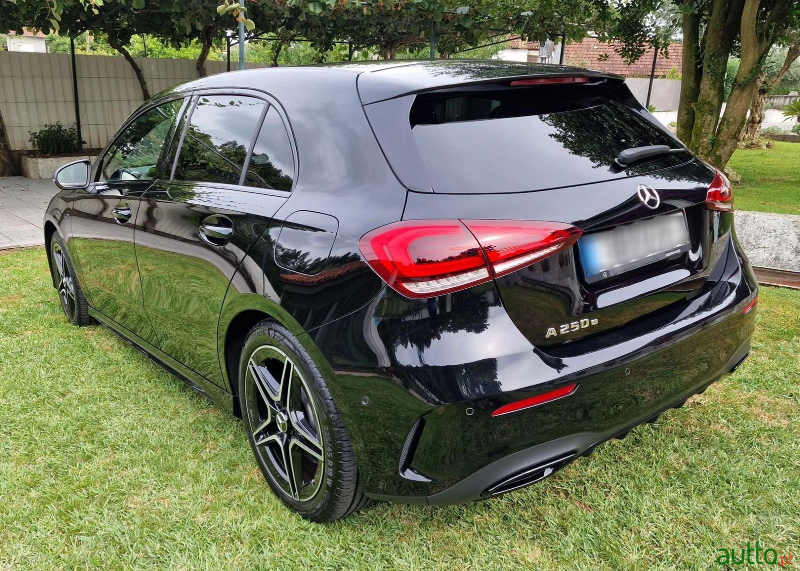 2020' Mercedes-Benz A-250 photo #4