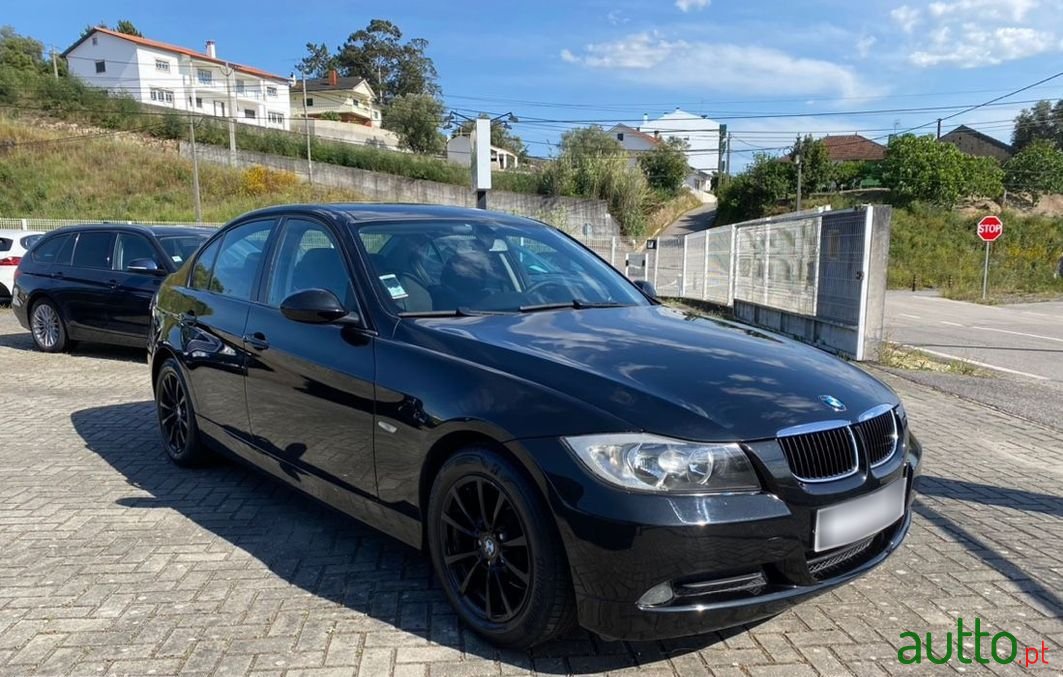 2008' BMW 320 photo #3