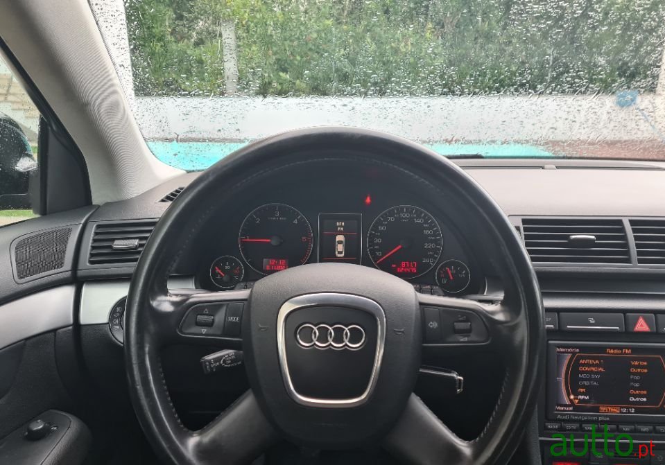 2006' Audi A4 Avant photo #4