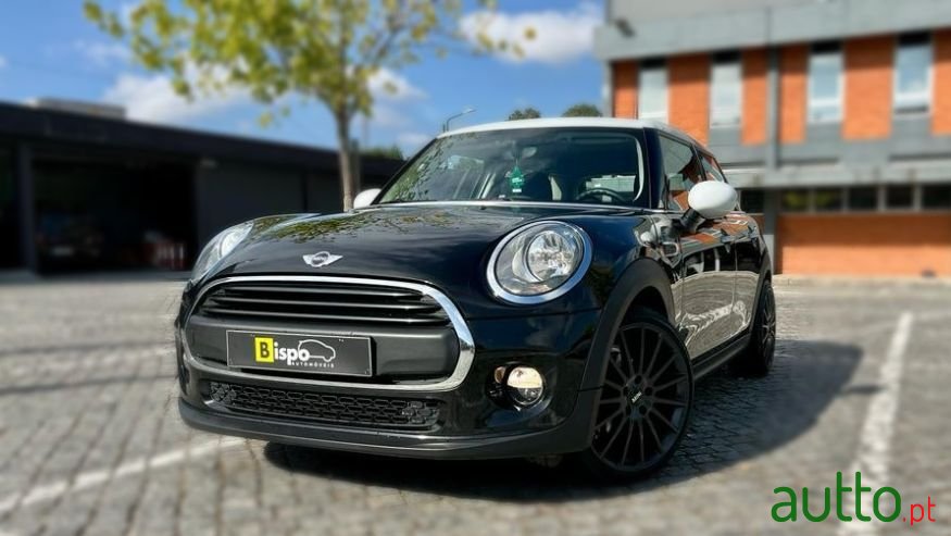 2017' MINI One photo #1