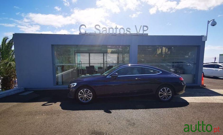 2016' Mercedes-Benz C-220 Avantgarde photo #3