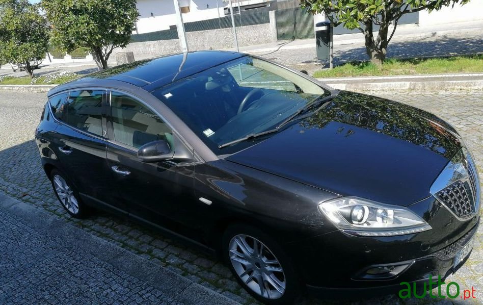 2009' Lancia Delta photo #4