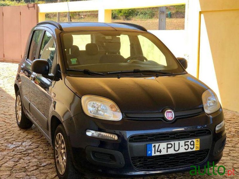 2015' Fiat Panda photo #2