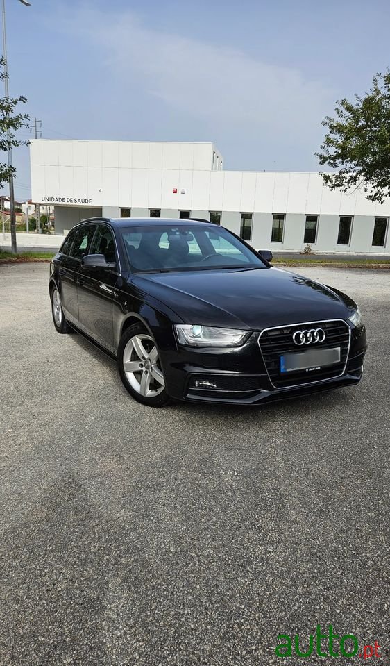 2015' Audi A4 Avant photo #3