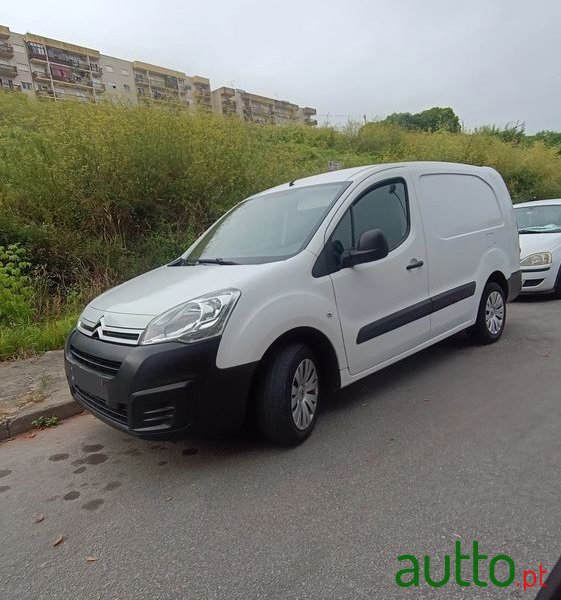 2017' Citroen Berlingo 1.6 Bluehdi Feel Etg6 photo #1