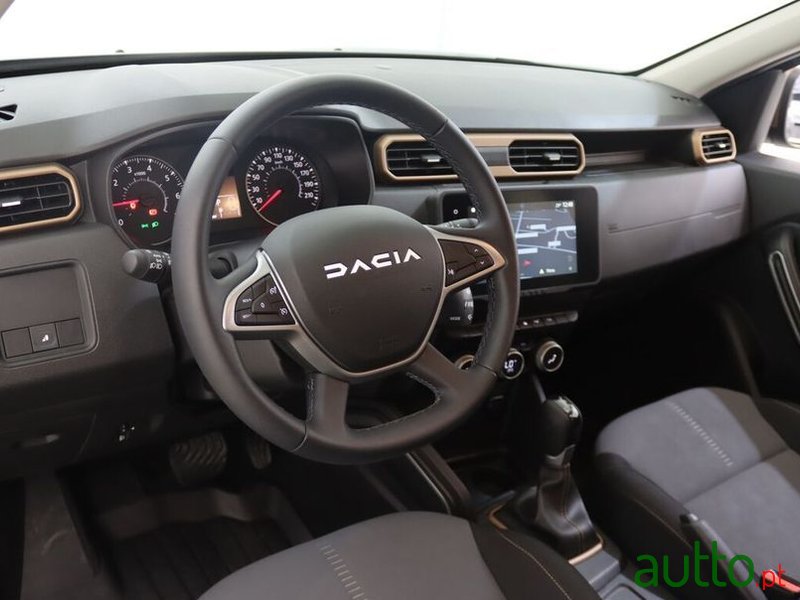 2024' Dacia Duster 1.3 Tce Extreme Edc photo #4