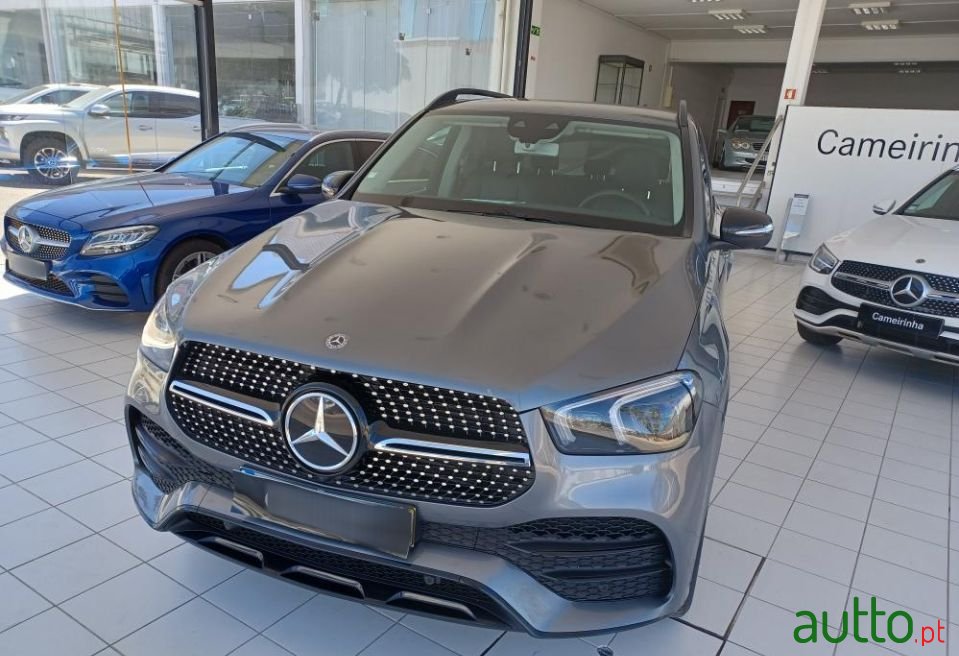 2019' Mercedes-Benz Gle-300 photo #3