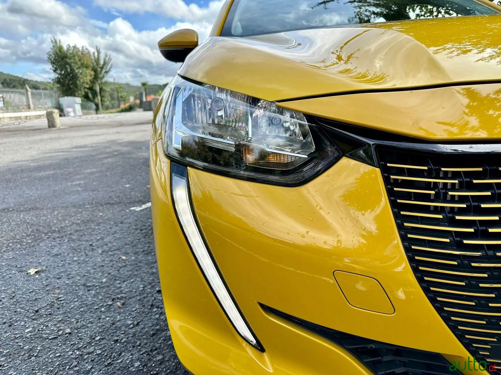 2019' Peugeot 208 photo #5