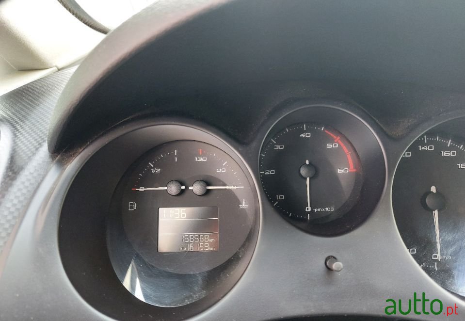 2010' SEAT Altea photo #6