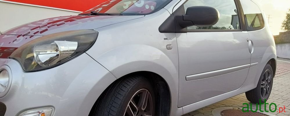 2014' Renault Twingo photo #1