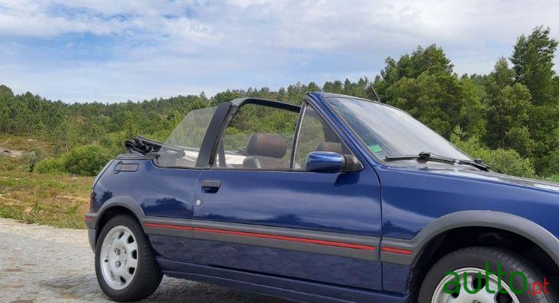 1992' Peugeot 205 photo #1