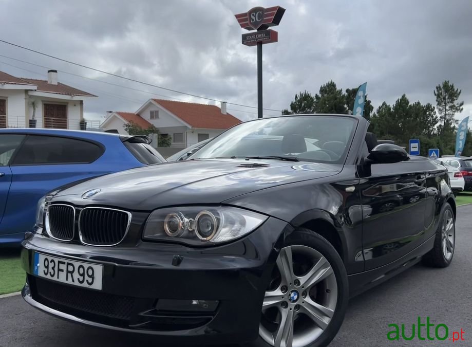 2008' BMW 120 photo #1