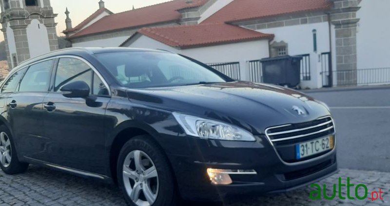 2012' Peugeot 508 Sw photo #1