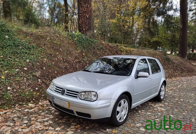 2000' Volkswagen Golf photo #2