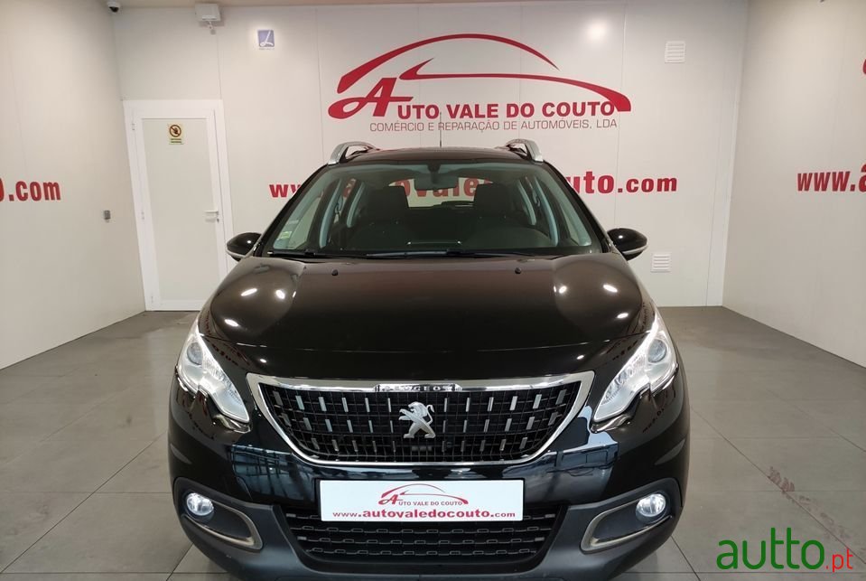 2016' Peugeot 2008 photo #2