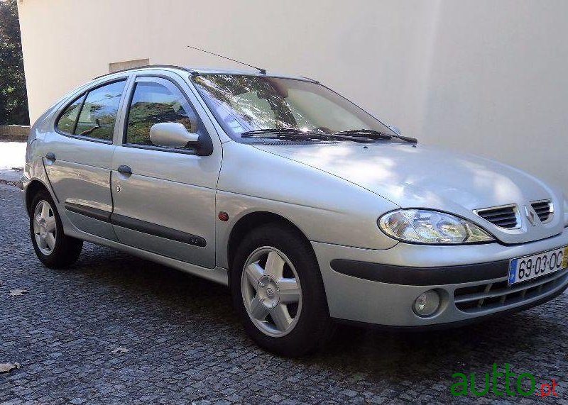 1999' Renault Megane 1.9 Dti Rxe photo #1