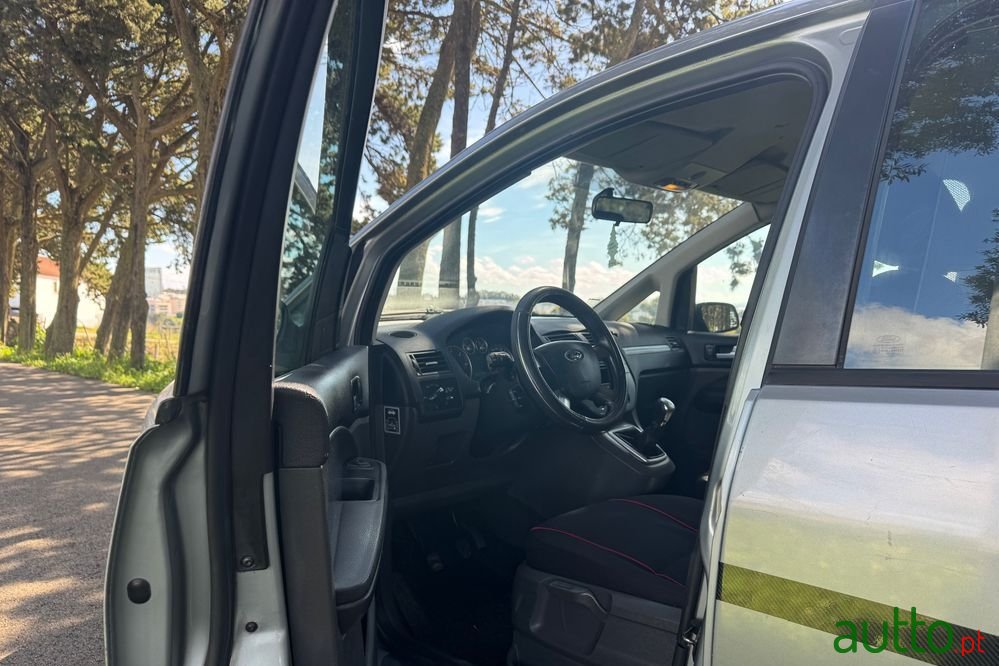 2004' Ford C-MAX photo #6