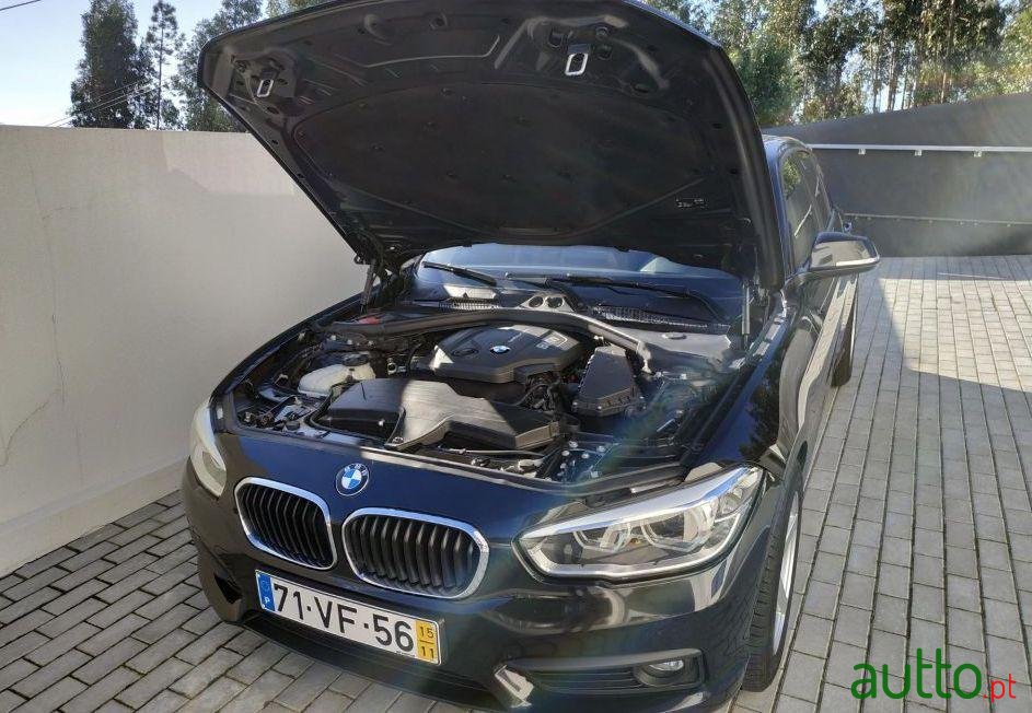 2015' BMW 116 Eficiente Dinamics photo #2