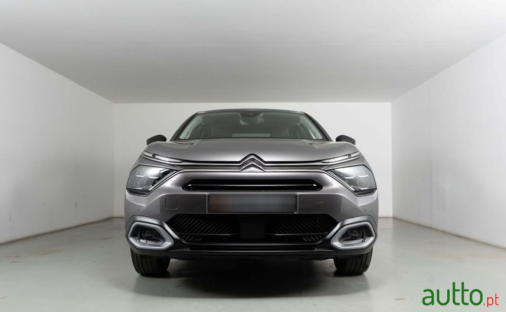 2024' Citroen C4 X photo #3