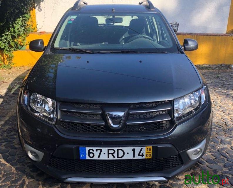 2016' Dacia Sandero Stepway photo #2