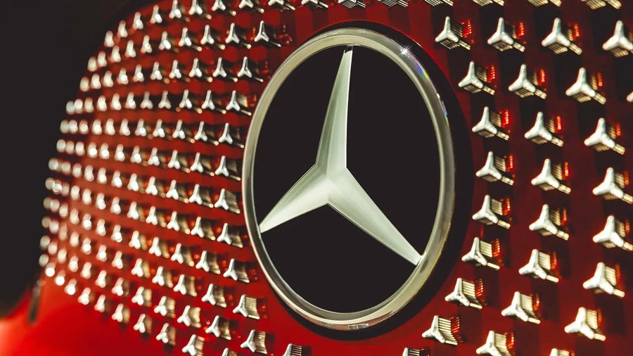 Mercedes-Benz Is Launching 18 New Cars by 2027 to Catch Up With BMW