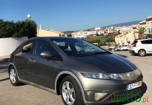 2008' Honda Civic Sport photo #1