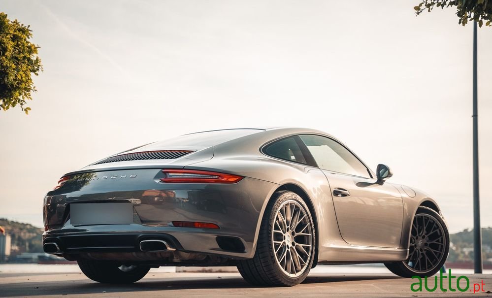 2017' Porsche 911 Carrera 2 Pdk photo #4