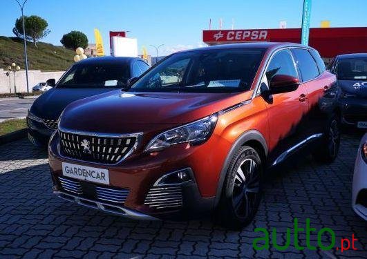 2019' Peugeot 3008 photo #1